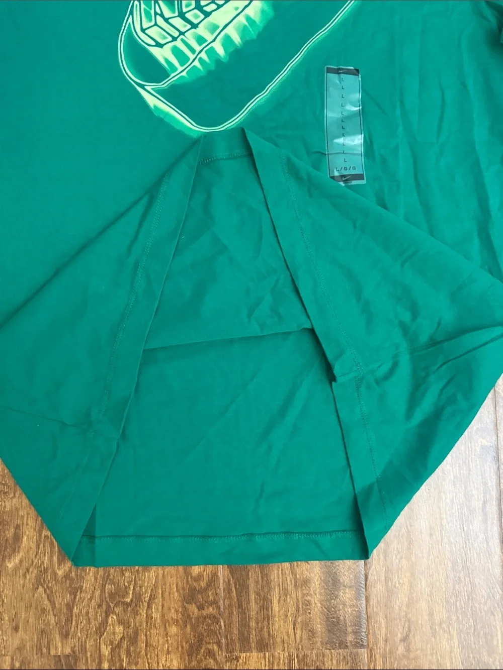 Nike Men’s Emerald Green Graphic Tee with Sneaker Logo